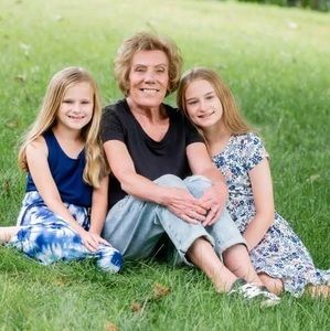 Meet your Posher, Cindy